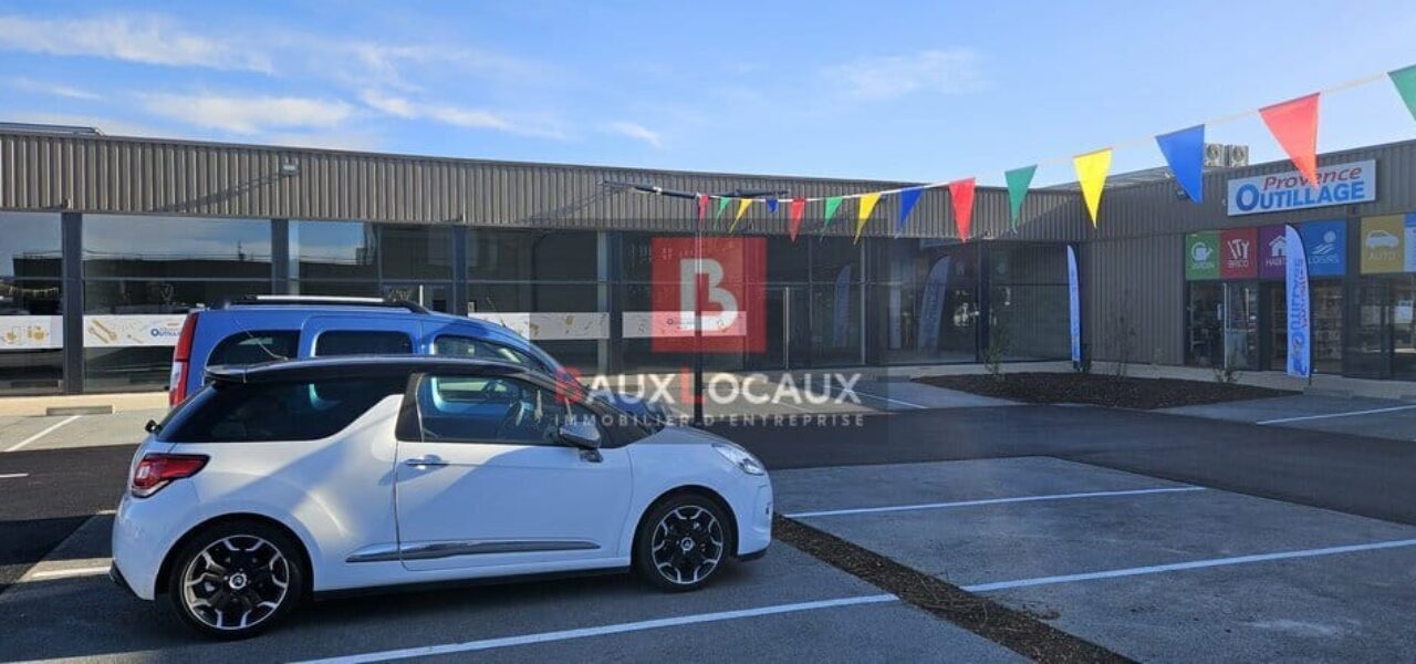 LOCAL COMMERCIAL à LOUER — photo 3